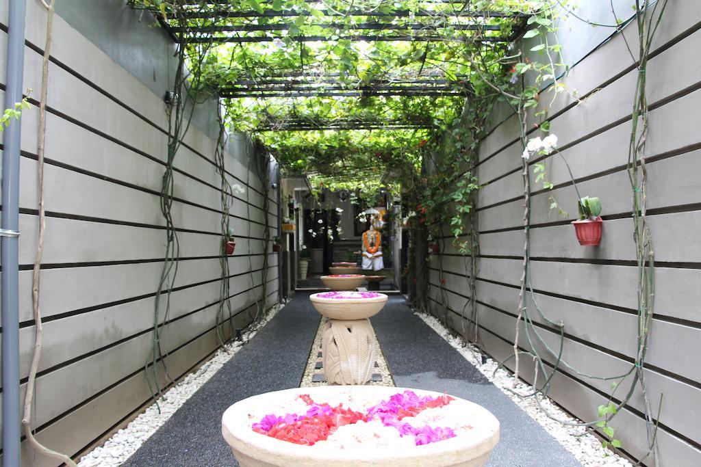 The Nakula Villas Kuta  Exterior photo