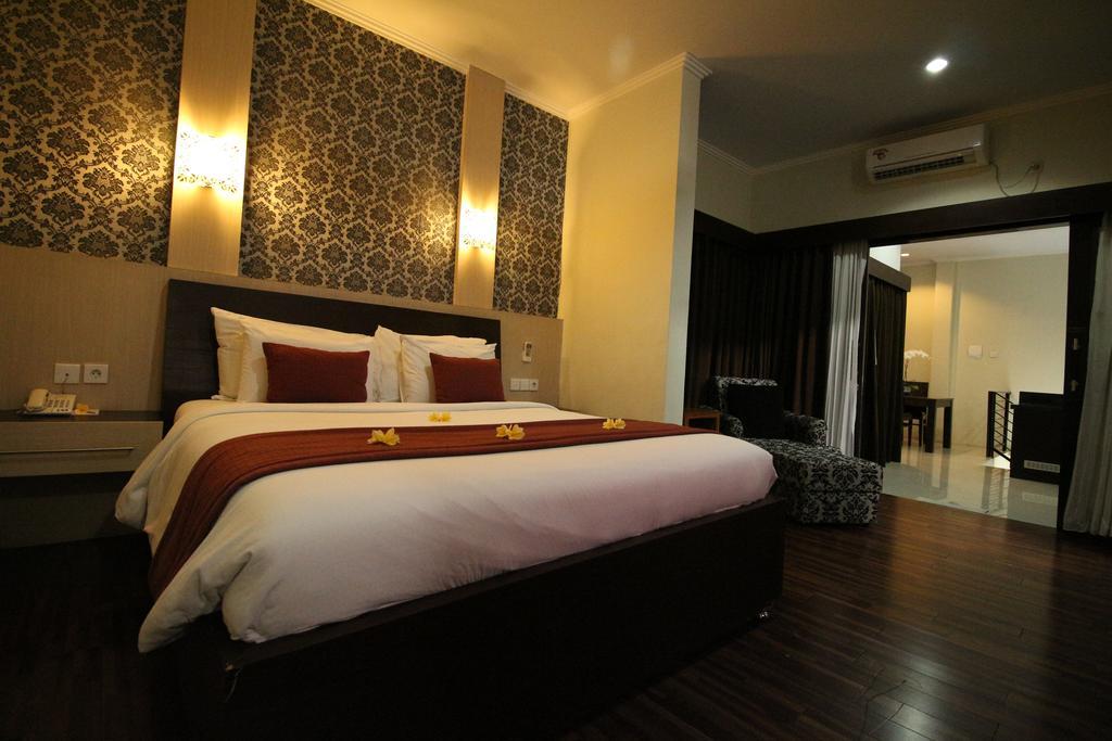 The Nakula Villas Kuta  Exterior photo