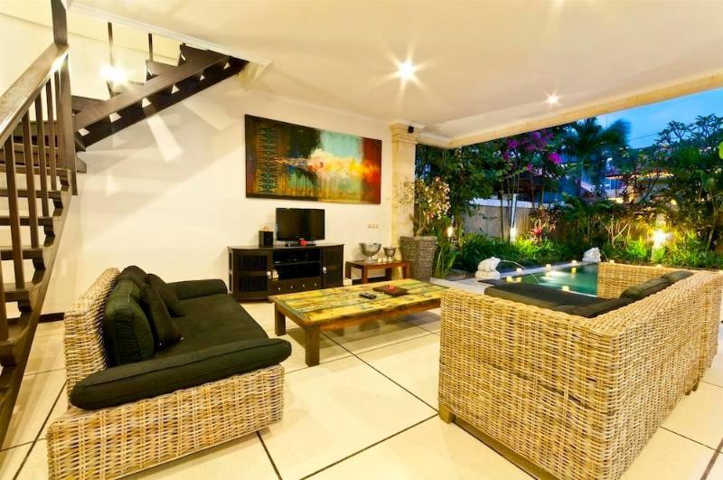 The Nakula Villas Kuta  Exterior photo