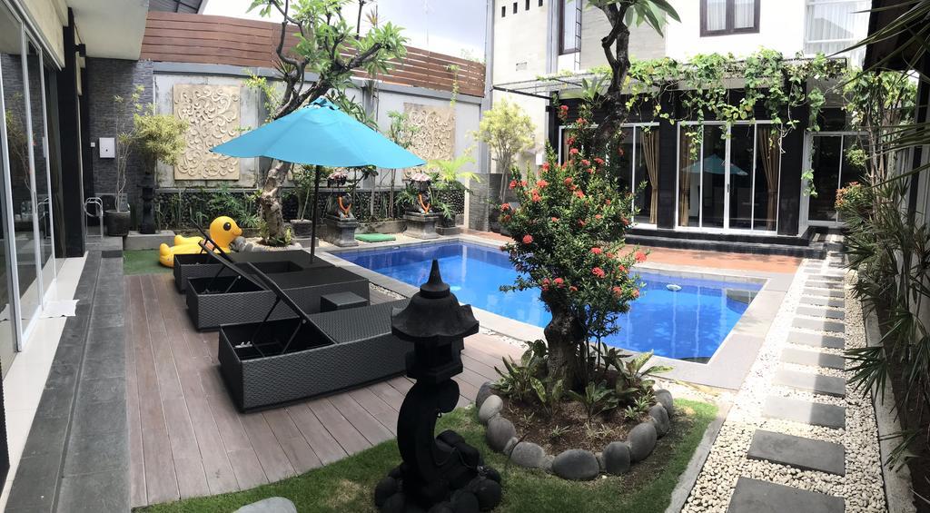 The Nakula Villas Kuta  Exterior photo